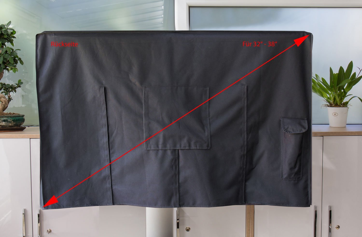 Python TVCover Indoor/Outdoor wetterfester Universalschutz für Ihr