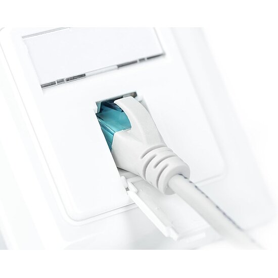 Bild 2 - CAT 6A Netzwerkdose, geschirmt 1x RJ45, LSA reinwei Unterputz 4 Richtungen