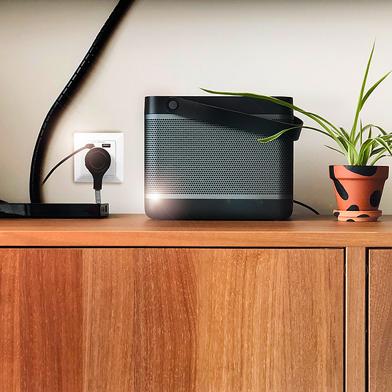 Bild 5 - Unterputz-Steckdose, 1x CEE 7/3, 1x USB-A, 1x USB-C