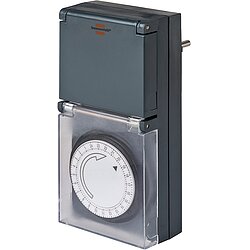 Zeitschaltuhr MZ 44, mechanische Timer-Steckdose dunkelgrau (Tages-Zeitschaltuhr, IP44 geschtzt, mit erhhtem Berhrungsschutz & Schutzabdeckung)